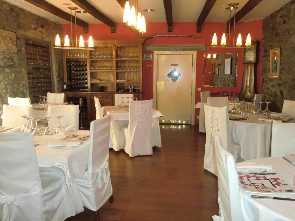 Hotel Casa Socotor Sallent De Gallego Ngoại thất bức ảnh